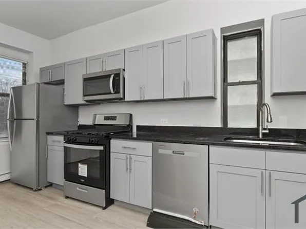 4524 S Vincennes Ave #1, Chicago, IL 60653