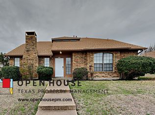 3901 Furneaux Ln, Carrollton, TX 75007