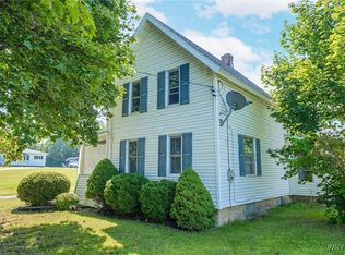 8550 E Main Rd, Le Roy, NY 14482