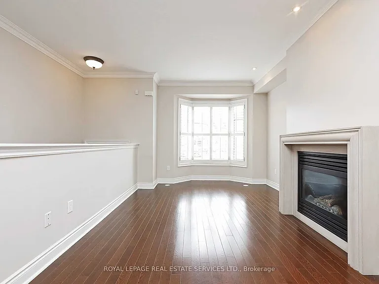20 Shires Ln #1 — Photo 4