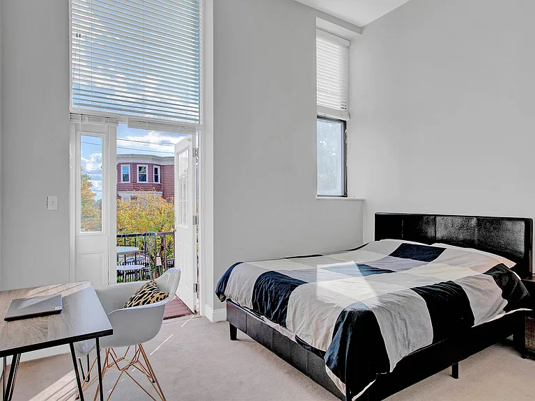 841 Parker St #206 — Photo 13