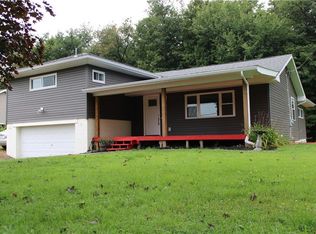 808 Lura Rd, Cambridge Springs, PA 16403