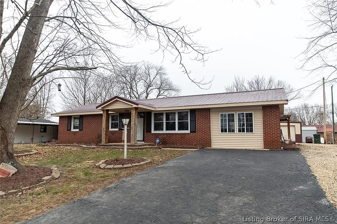 216 Smith Lane photo 1
