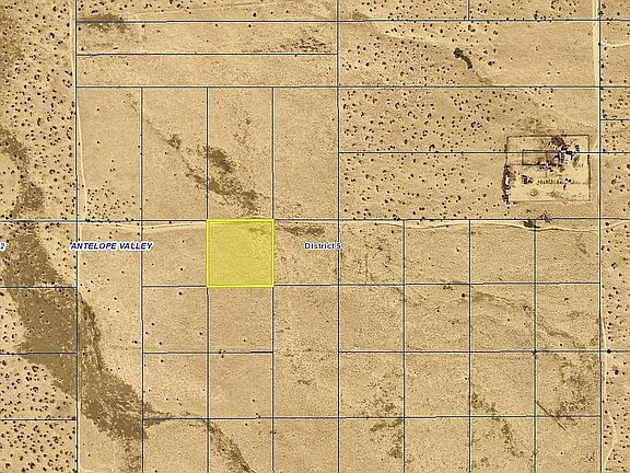 3rd image of E Avenue O #8-2CA0105