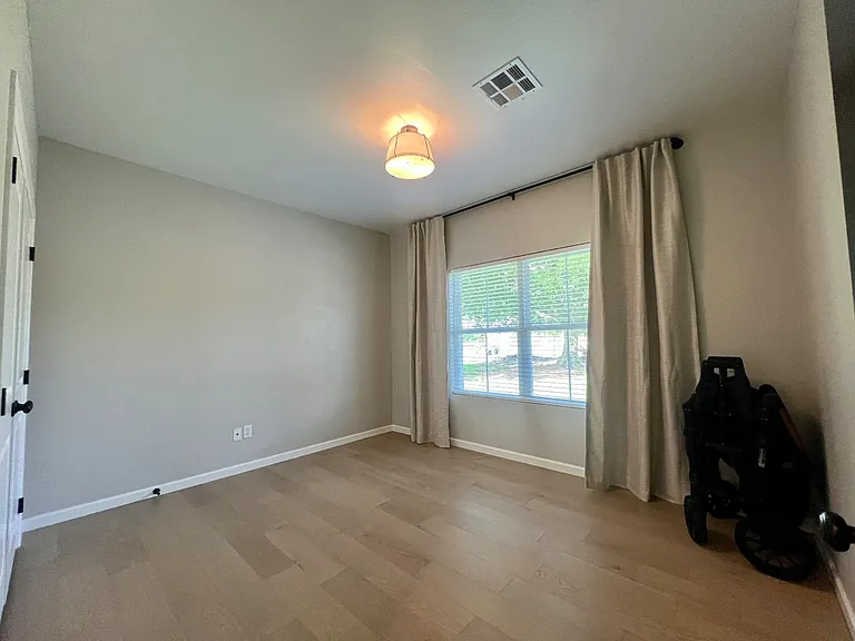 2241 Old Highway 81 — Photo 18