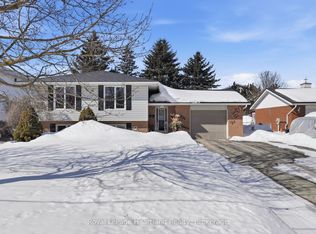 331 Sligo Rd E, Wellington North, ON N0G 2L2