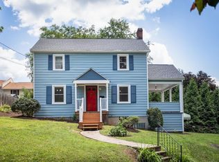 900 Maple Ave, Waynesboro, VA 22980