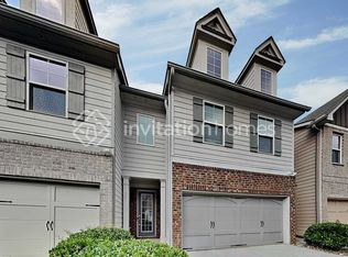 527 Jody Pl, Lilburn, GA 30047