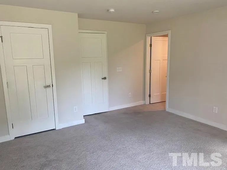 511 Autumn Cure Ct — Photo 8
