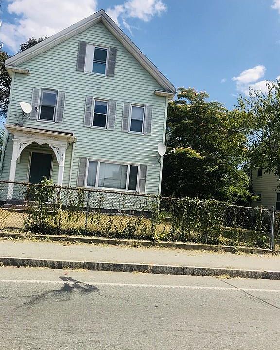 1st image of 483 N Montello St