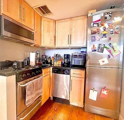 Rented by Century 21 Premier  | media 15