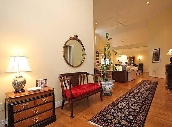 4th image of 1807 Saint Ives Cir