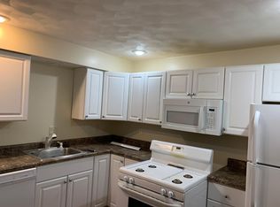 4794 11th St APT 103, East Moline, IL 61244