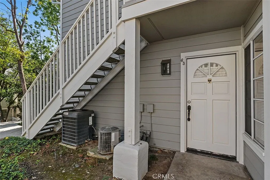 1 bed, 711 sqft, $2,490 — Photo 4