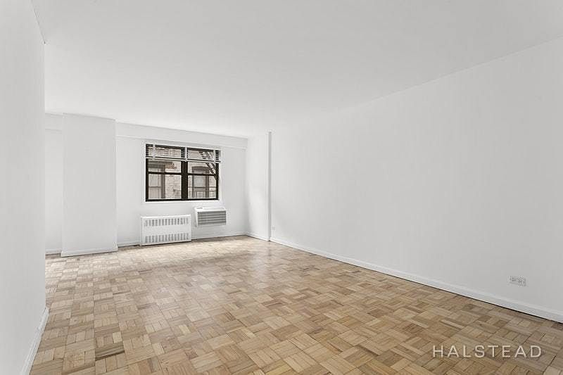 2nd image of 320 E 58th St APT 6J