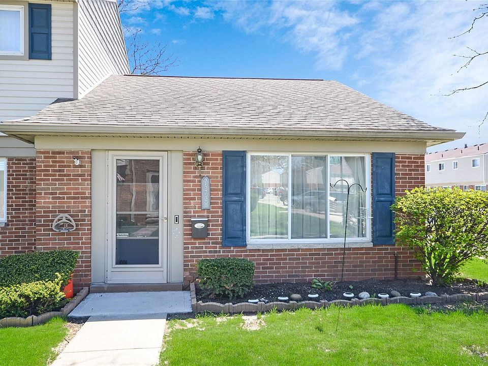 1st image of 25721 Salem Ct