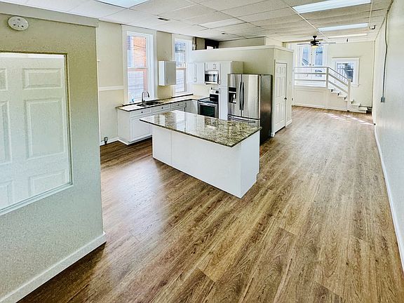2nd image of 213 N Main St #D