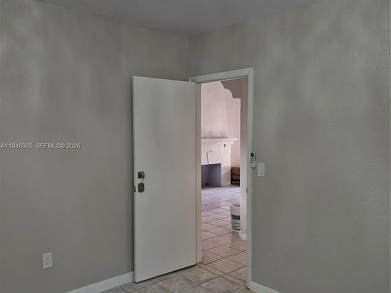 28 NE 49th St — Photo 10