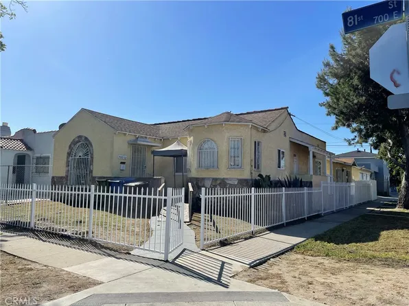700 E 81st St, Los Angeles, CA 90001
