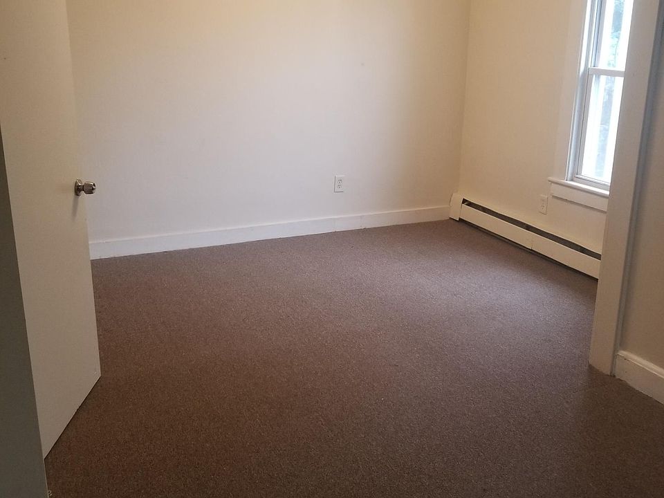 48 Atwood Ct APT 2, Watertown, CT 06795 Zillow