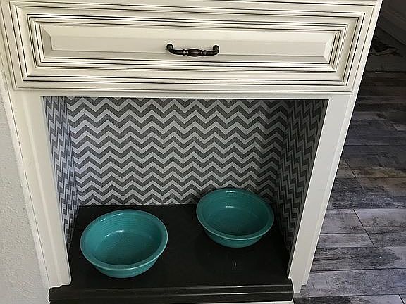 Dog’s own dining area