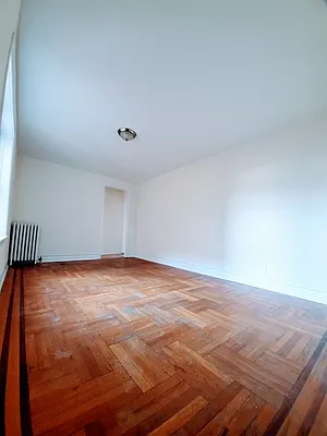 Rented by Compass | media 57