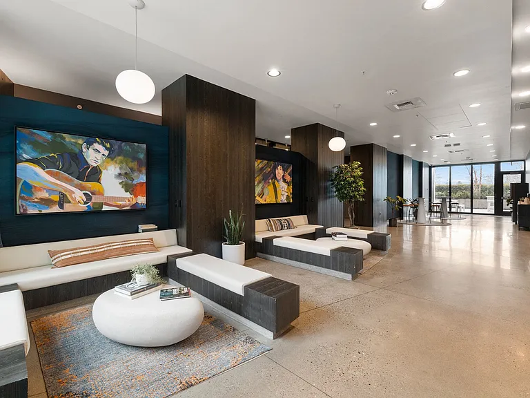 The Payton — Photo 22