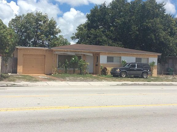 3rd image of 17635 NW 37th Ave