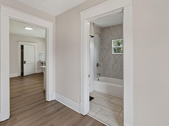 4th image of 609 N 3rd St