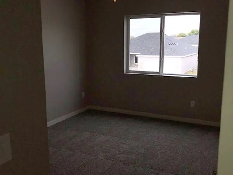 5033 W Stampede Ln — Photo 4
