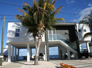 1553 Sunrise Dr, Big Pine Key, FL 33043