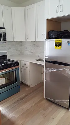 Rented by Lang Realty LLC | media 24