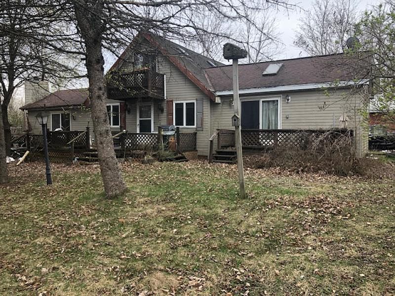 1st image of 5495 Point Dr