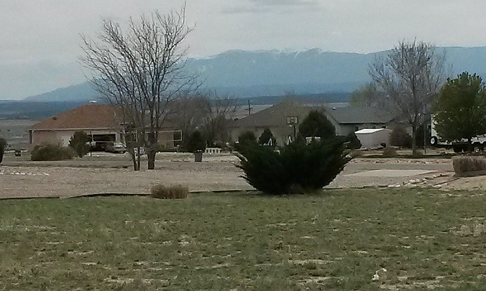 2nd image of 1352 S Papago Dr