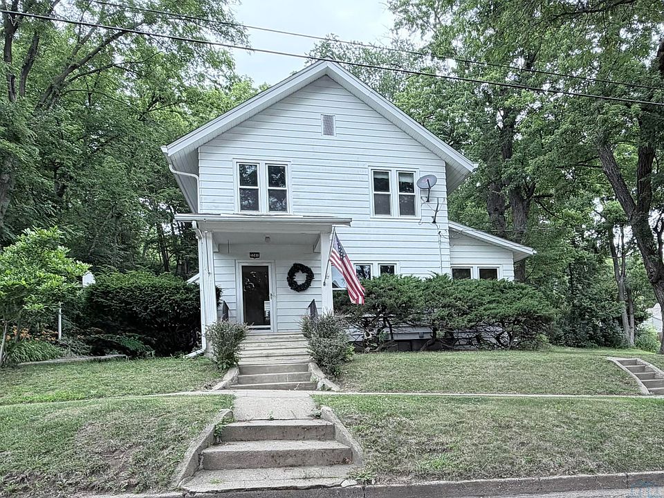 1st image of 3501 42nd St