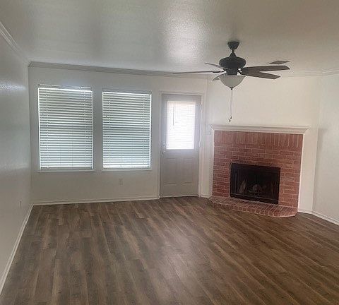4th image of 2031 Wildwood Dr