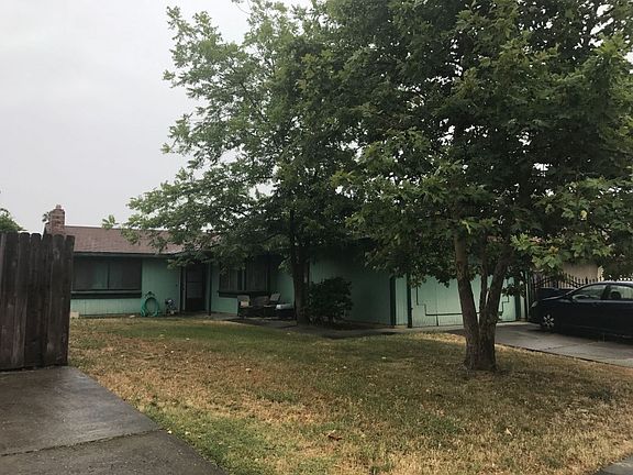 3rd image of 4531 76th St