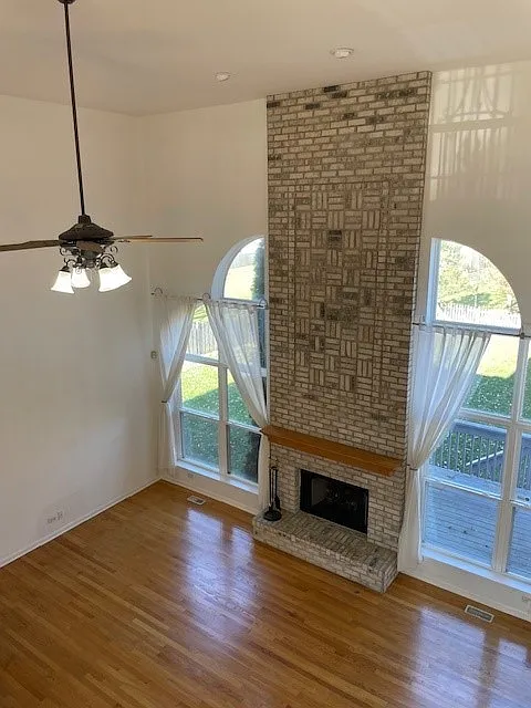 5 bed, 3.5 bath, 2900 sqft, $3,400 — Photo 4