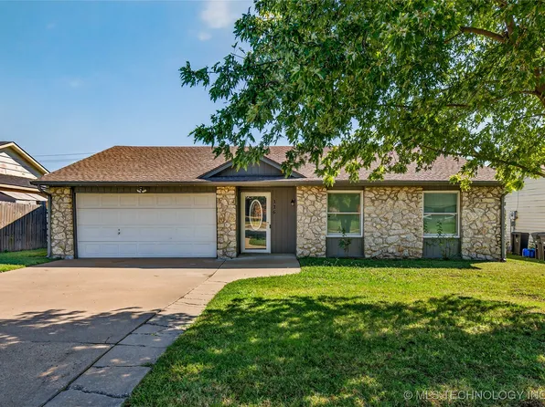 116 N Spruce Ave, Bartlesville, OK 74006