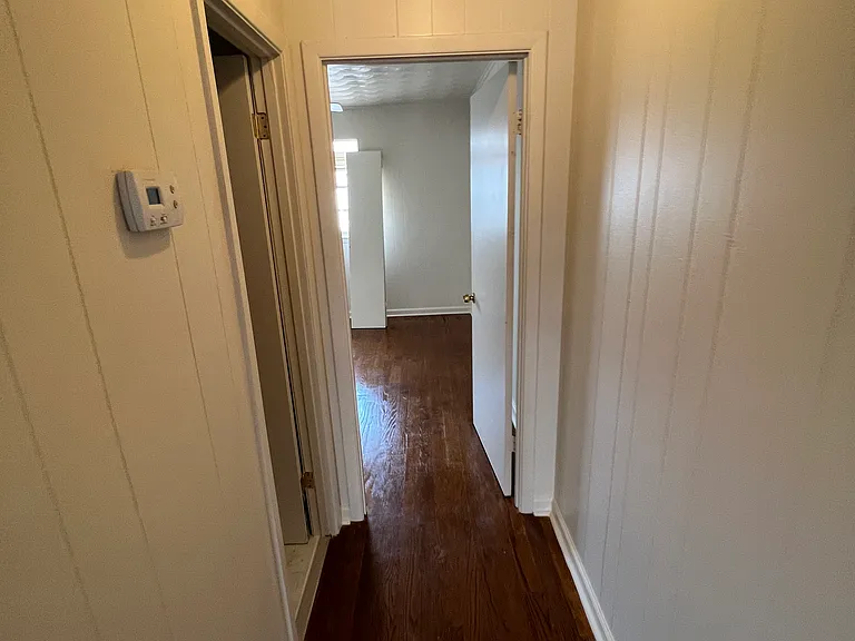 20 Hickory Ave #F — Photo 5