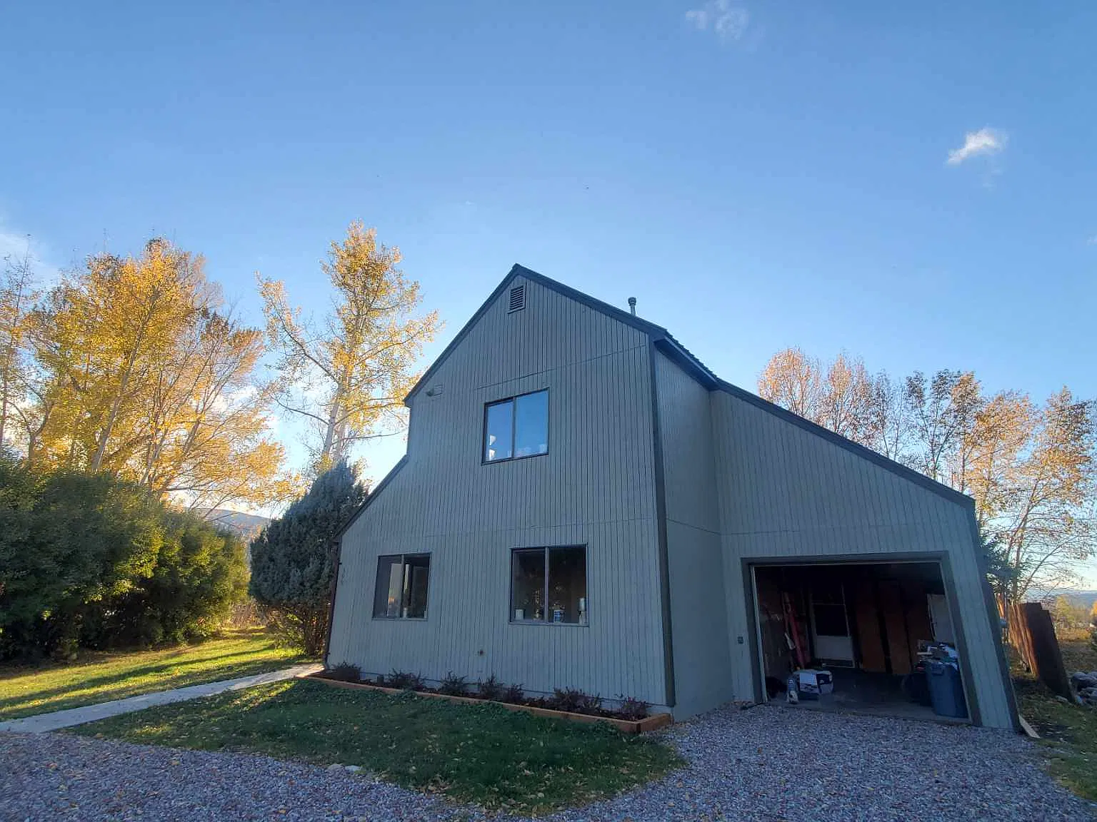 4 bed, 1656 sqft, $5,800 — Photo 4