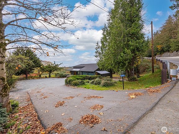 3rd image of 18928 Bow Hill Road