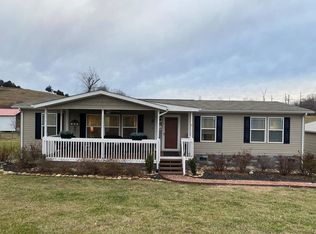 5393 Stuffel Rd, Morristown, TN 37814