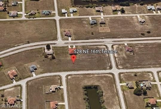 4th image of 528 NE 16th Ter
