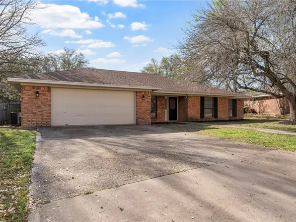 7012 Dublin Dr, Woodway, TX 76712