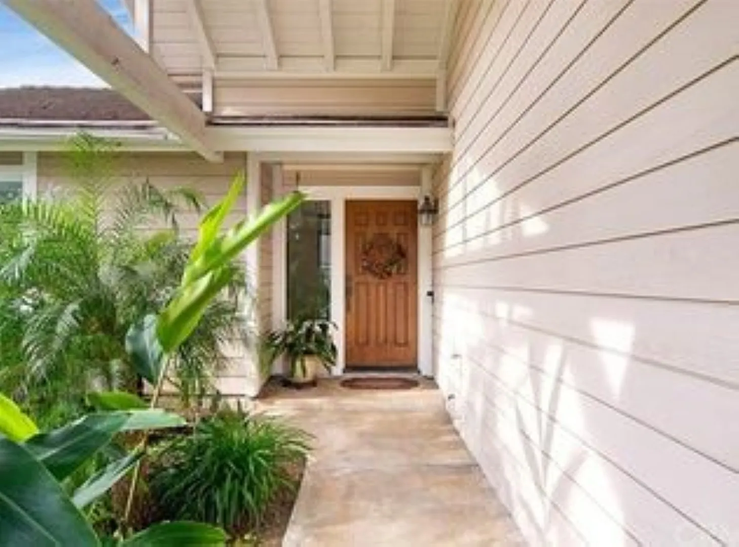 3 bed, 2.5 bath, 2105 sqft, $6,250 — Photo 3