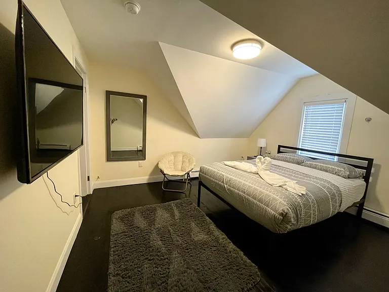 58 Bowdoin Ave #2F — Photo 20
