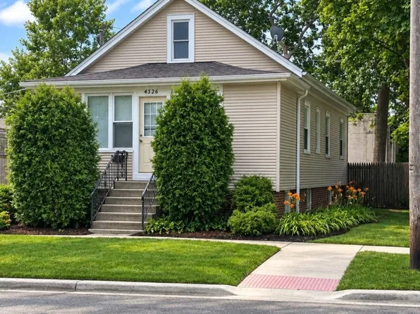 4326 Wesley Ter, Schiller Park, IL 60176