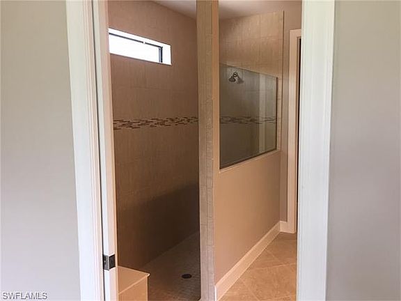 5th image of 12348 Litchfield Ln