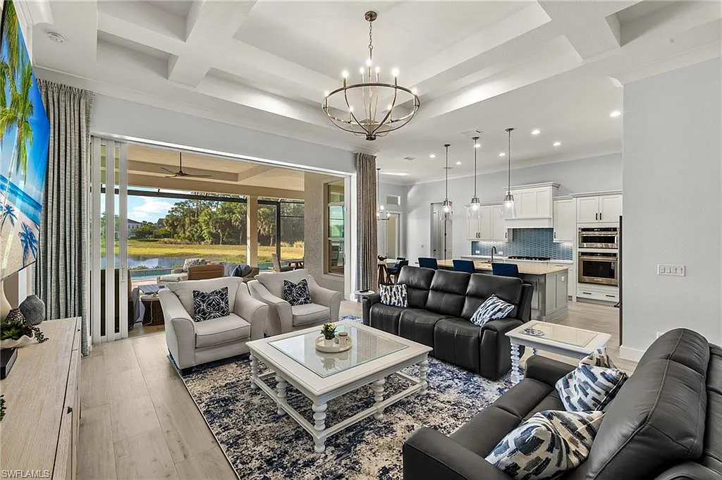 4 bed, 3.0 bath, 3015 sqft, $5,500 — Photo 4